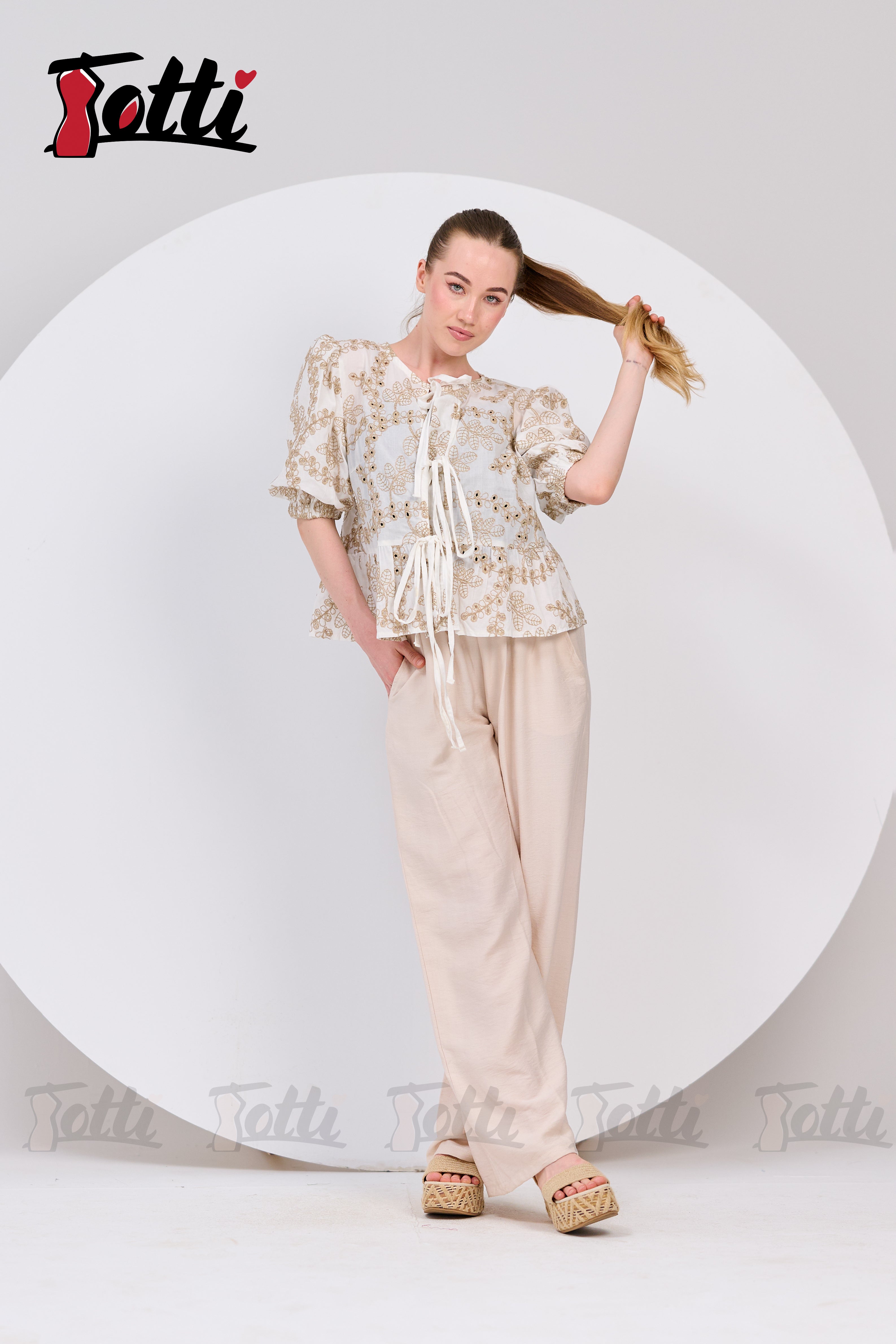 The Meadowsweet Puff Blouse
