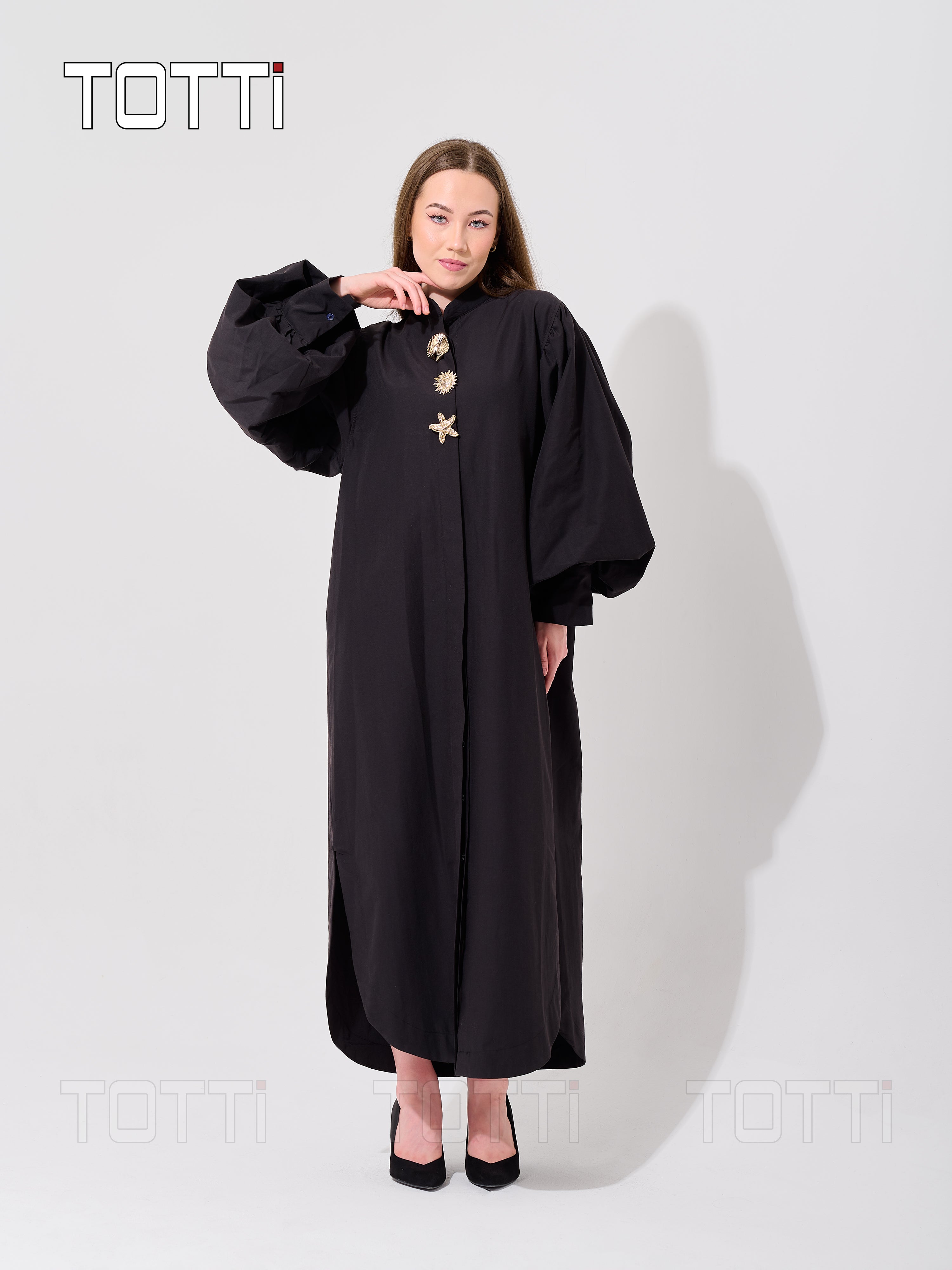 Classic Black Voluminous Balloon-Sleeve Maxi