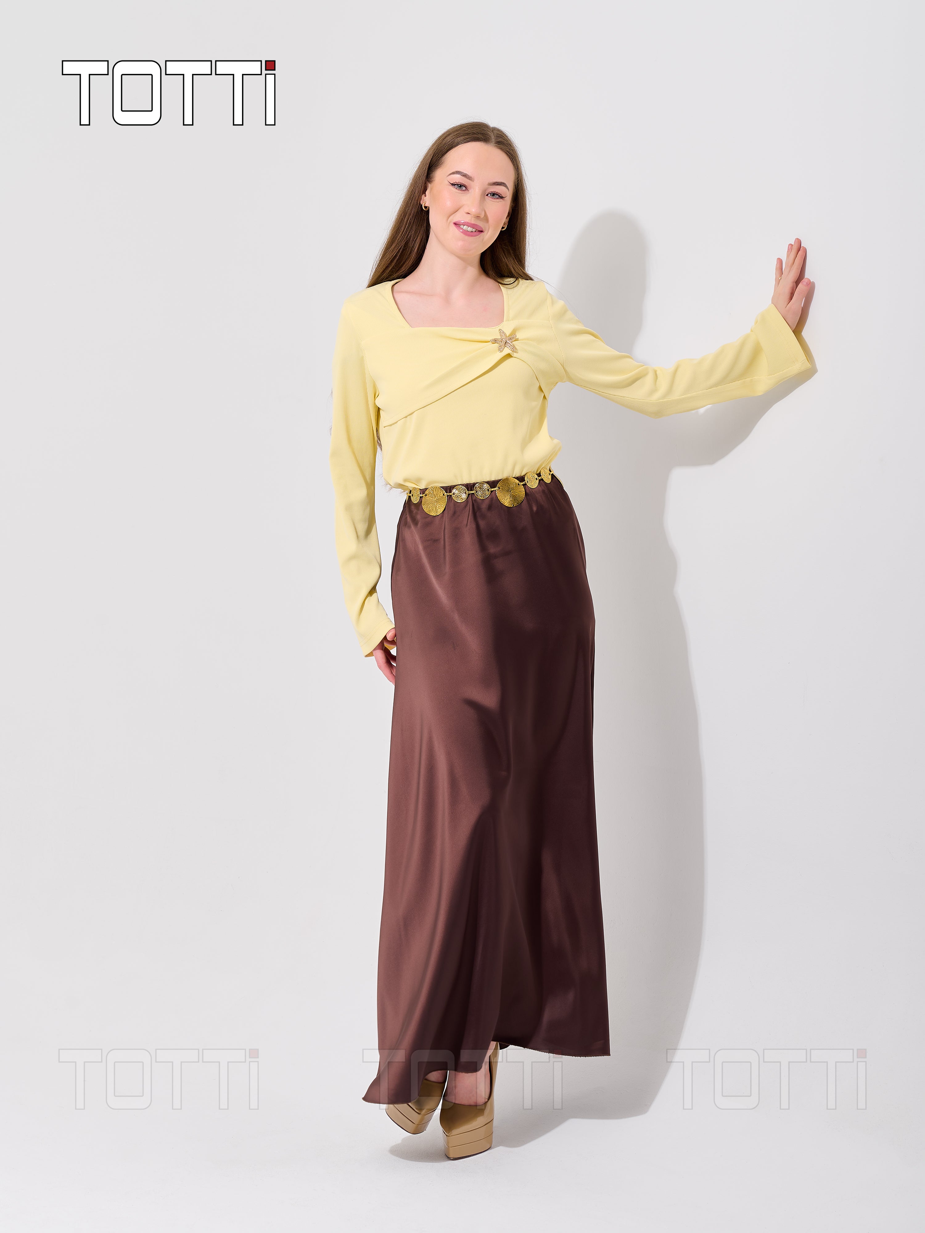 Butter Yellow Brooch Top