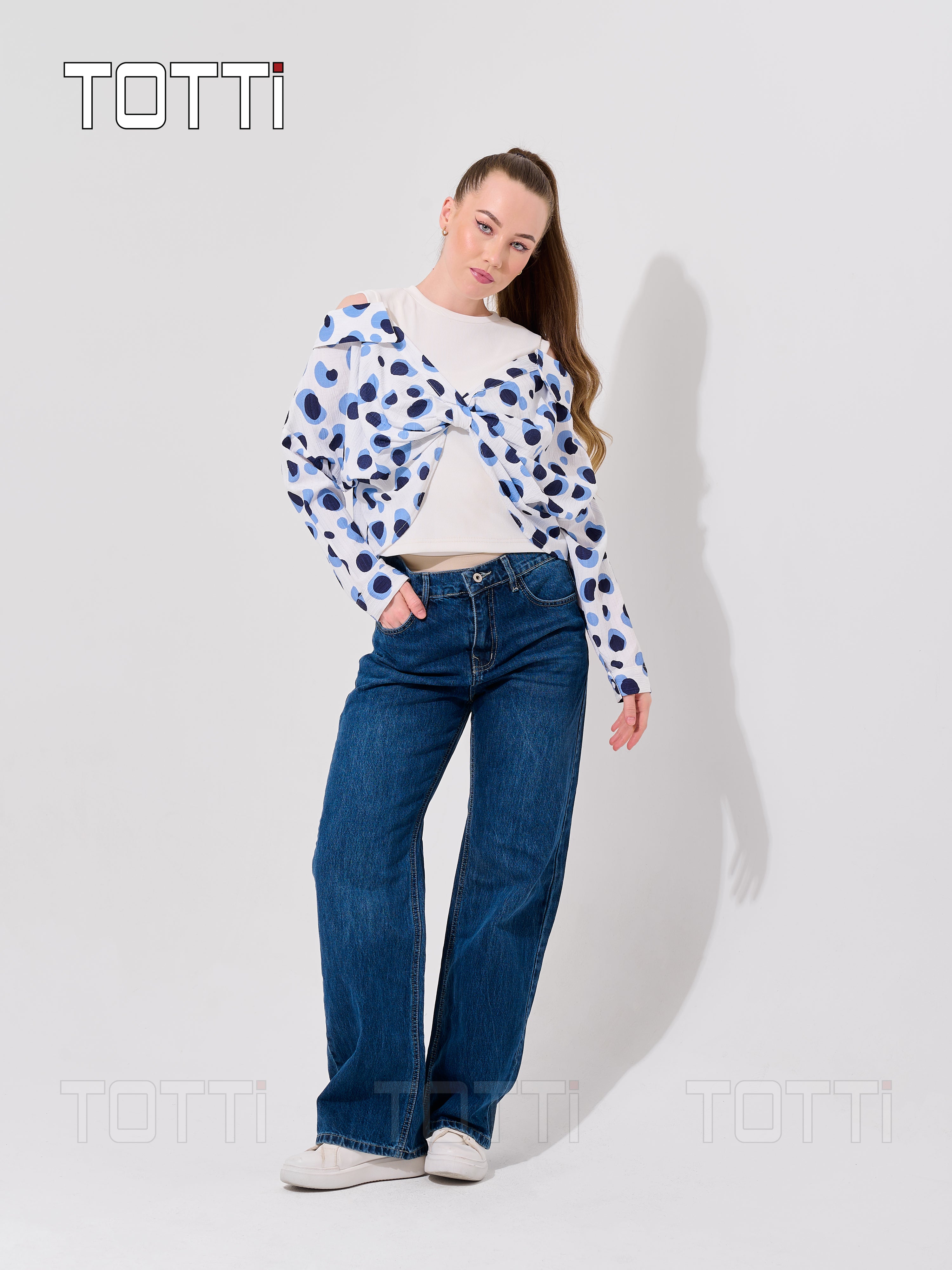KNOTTED POLKA DOT BLOUSE
