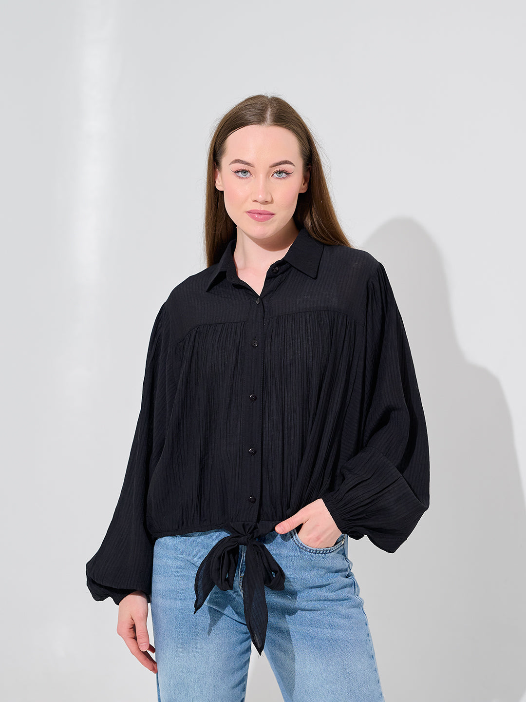 Black Balloon-Sleeve Blouse – ZIGZAG