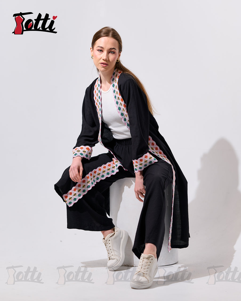 The Black Scalloped Border suit