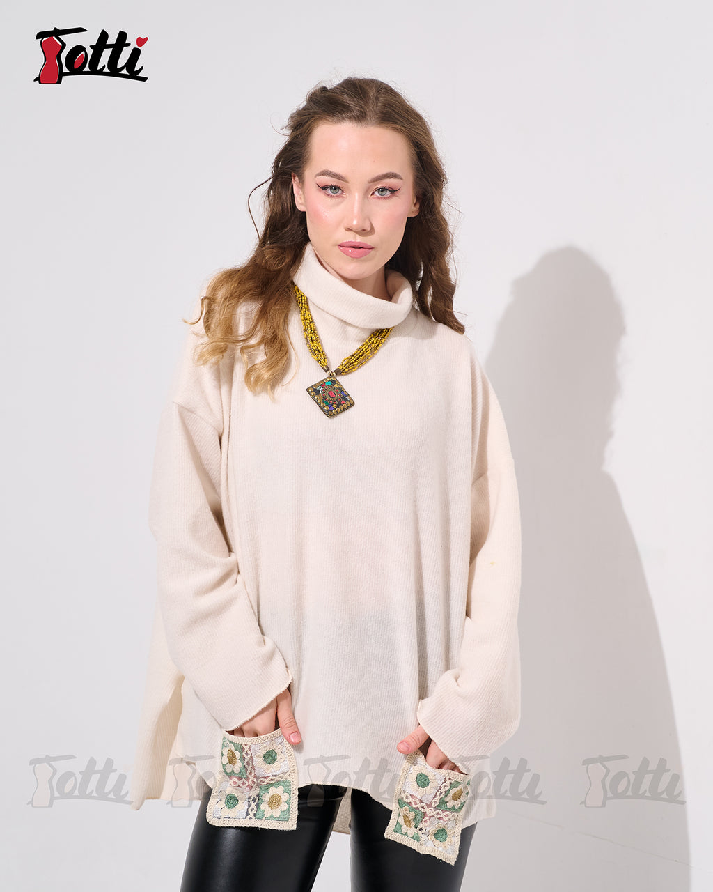 High Nick Pocket Pullover