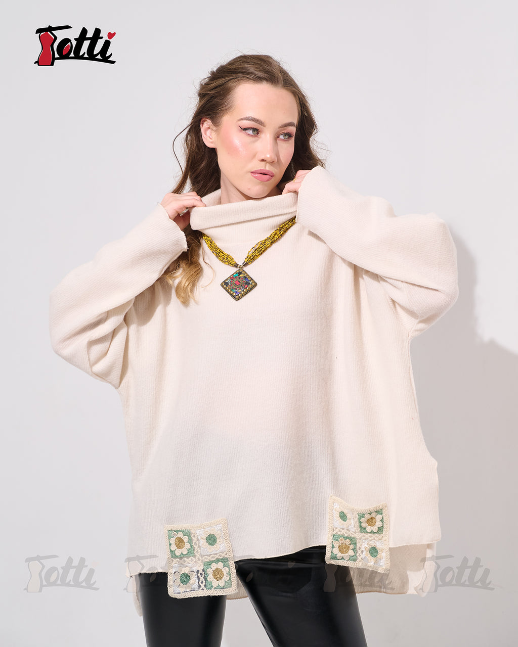 High Nick Pocket Pullover